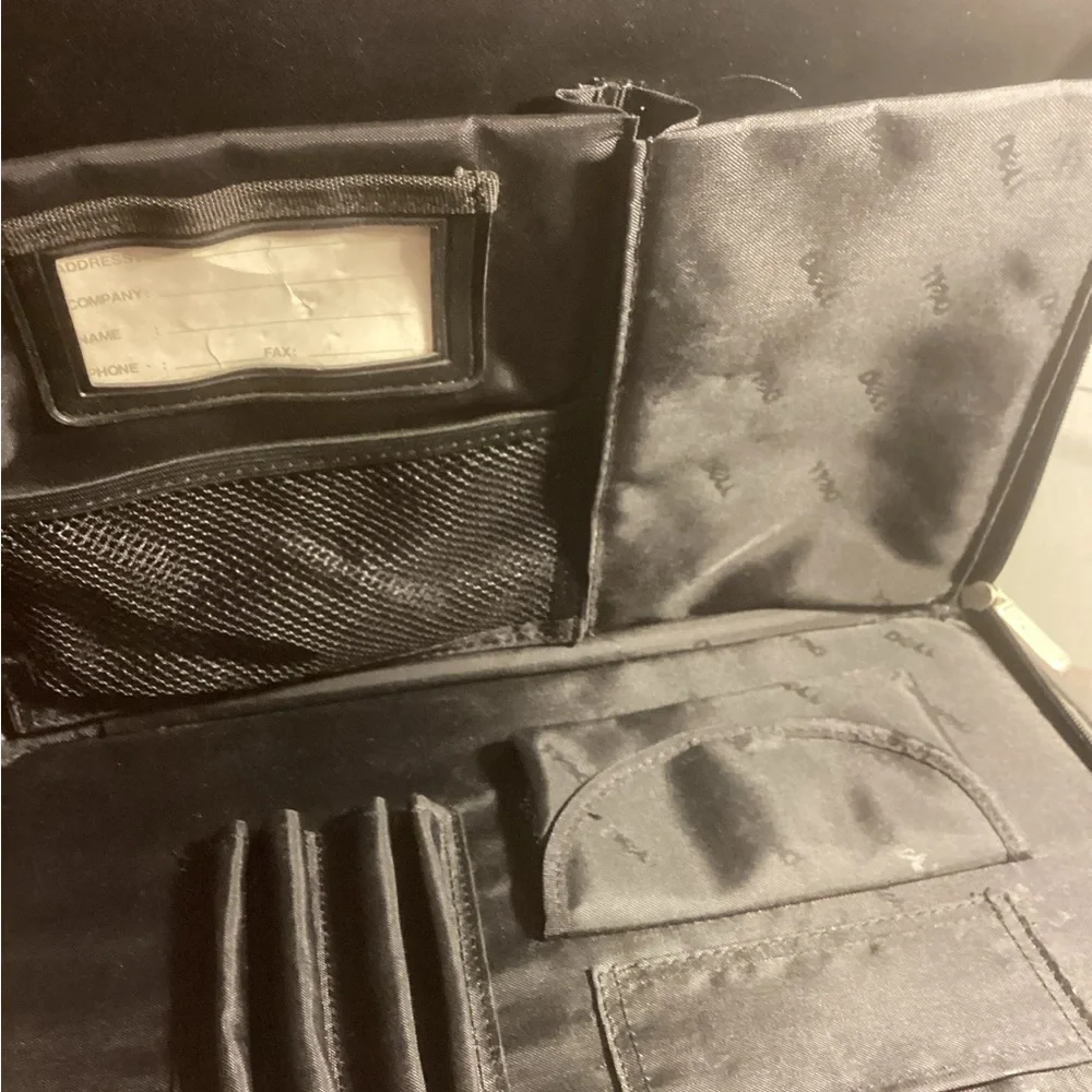DELLS BLACK LEATHER LAPTOP BAG